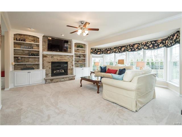 417 Indian Hill Ct, Ballwin, MO 63021 photo 7