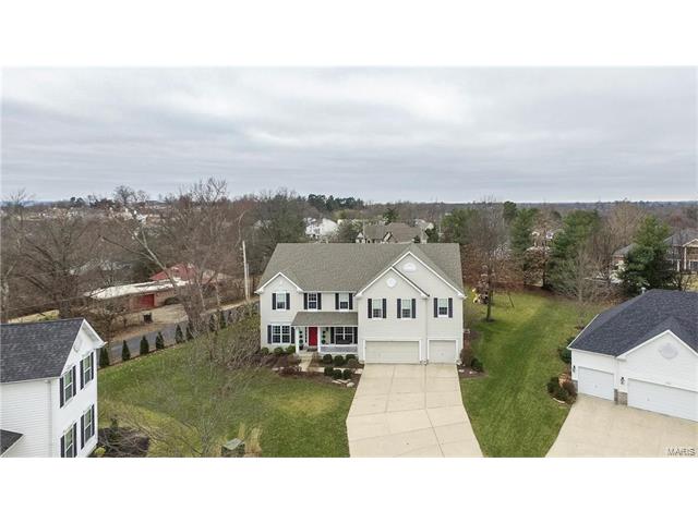 417 Indian Hill Ct, Ballwin, MO 63021 photo 2