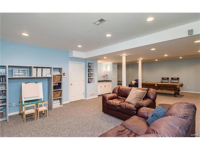 417 Indian Hill Ct, Ballwin, MO 63021 photo 43