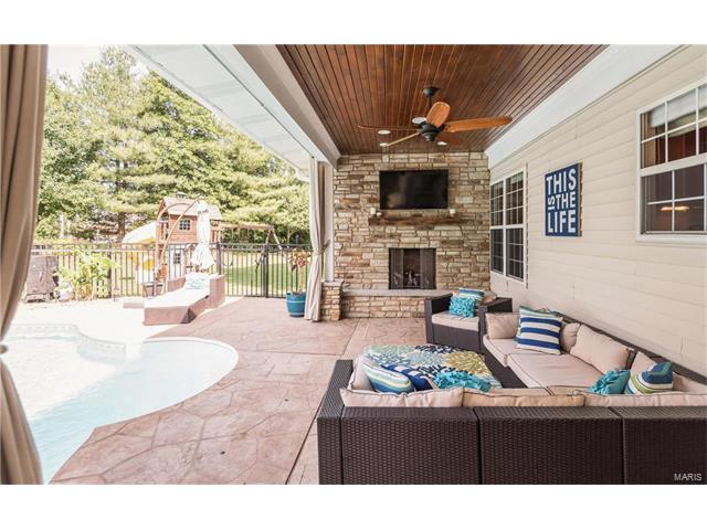 417 Indian Hill Ct, Ballwin, MO 63021 photo 52