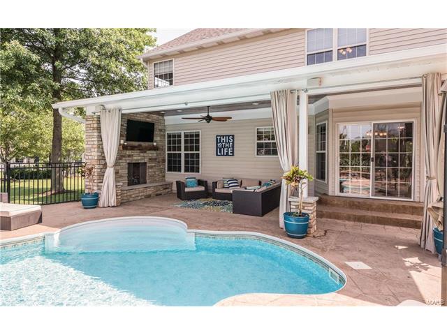 417 Indian Hill Ct, Ballwin, MO 63021 photo 51