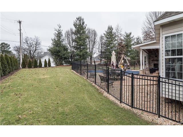 417 Indian Hill Ct, Ballwin, MO 63021 photo 47