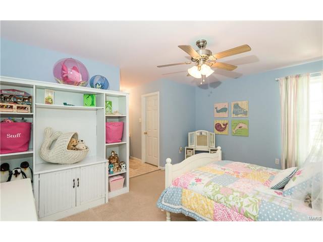 417 Indian Hill Ct, Ballwin, MO 63021 photo 31