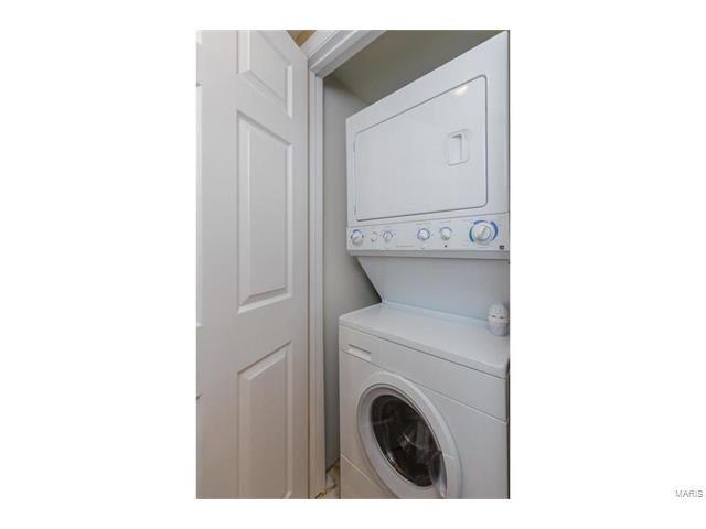 8101 Spring Creek Ln, O'fallon, MO 63368 photo 32