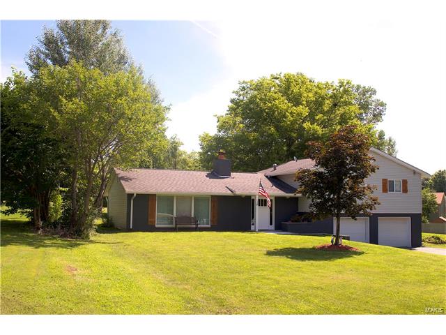 4 Harold Cir, O'fallon, MO 63366 photo 1