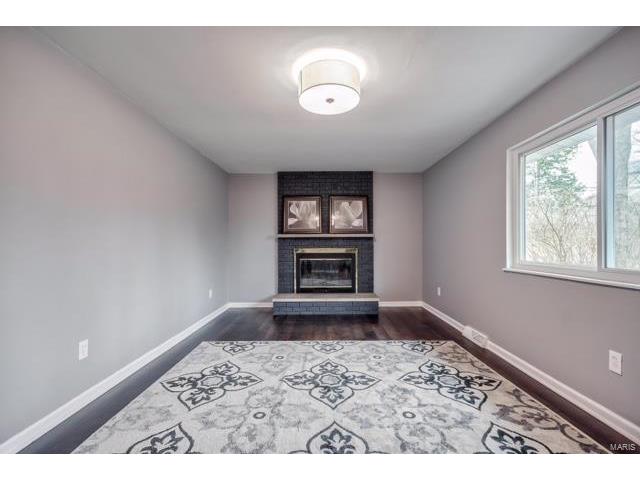 250 Mar El, Ellisville, MO 63011 photo 9