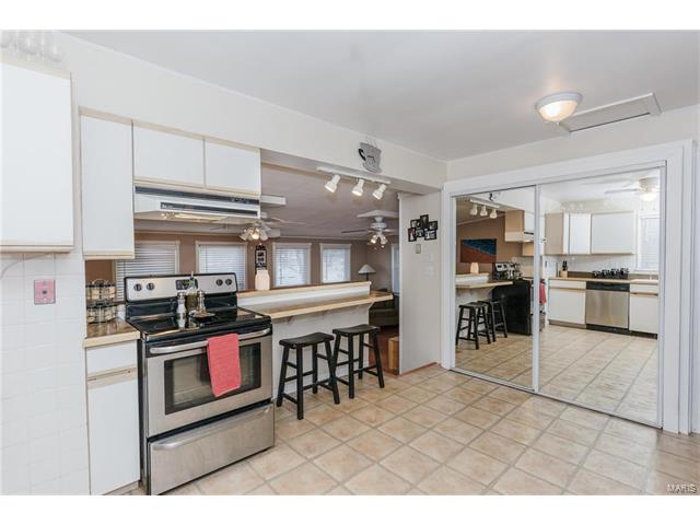 336 Hillcrest, Ballwin, MO 63021 photo 6