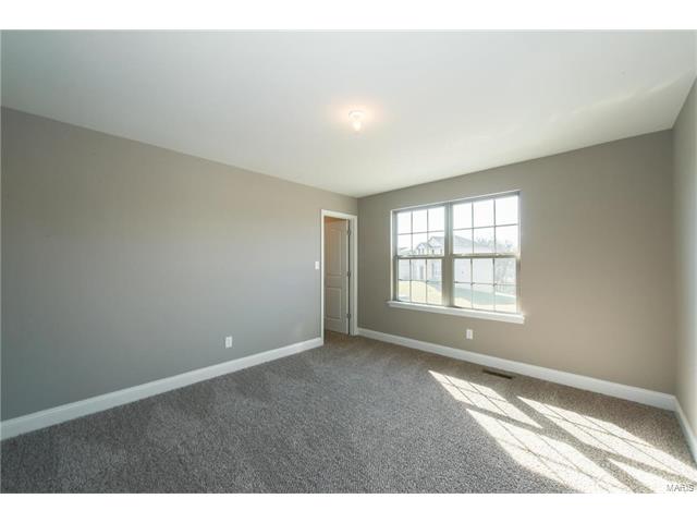 5 Hawthorne Cir, O'fallon, MO 63366 photo 24