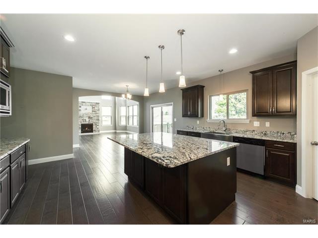 5 Hawthorne Cir, O'fallon, MO 63366 photo 18