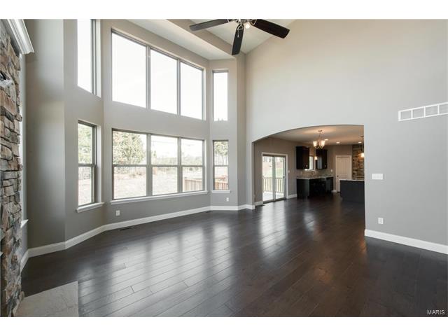 5 Hawthorne Cir, O'fallon, MO 63366 photo 10
