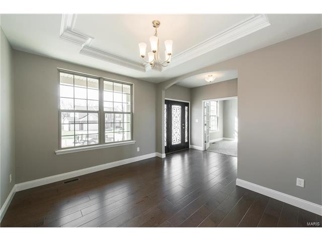 5 Hawthorne Cir, O'fallon, MO 63366 photo 7