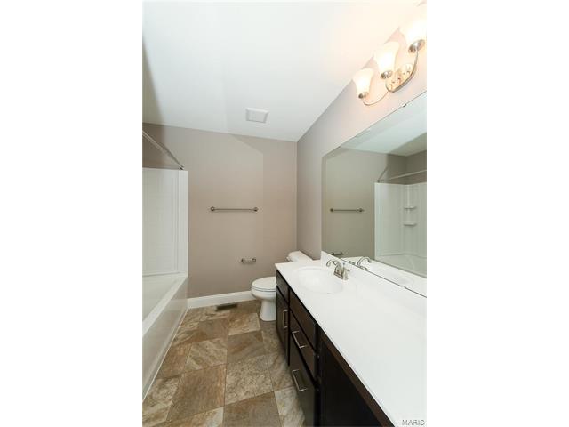 5 Hawthorne Cir, O'fallon, MO 63366 photo 26