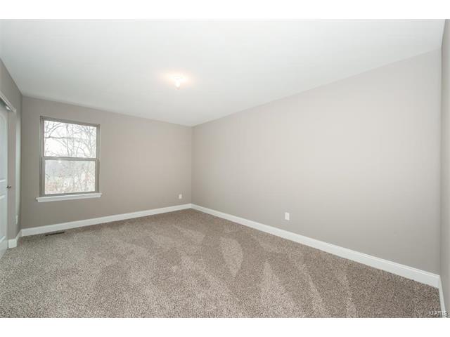 24 Hawthorne Ct, O'fallon, MO 63366 photo 22