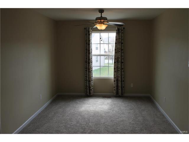 1649 Grace View Dr, Eureka, MO 63025 photo 27