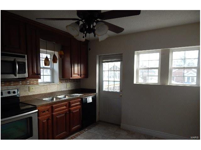 9344 Mackenzie, Saint Louis, MO 63123 photo 8
