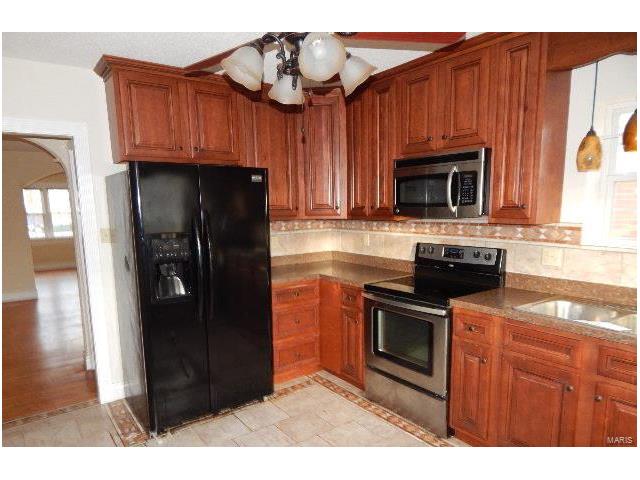 9344 Mackenzie, Saint Louis, MO 63123 photo 9