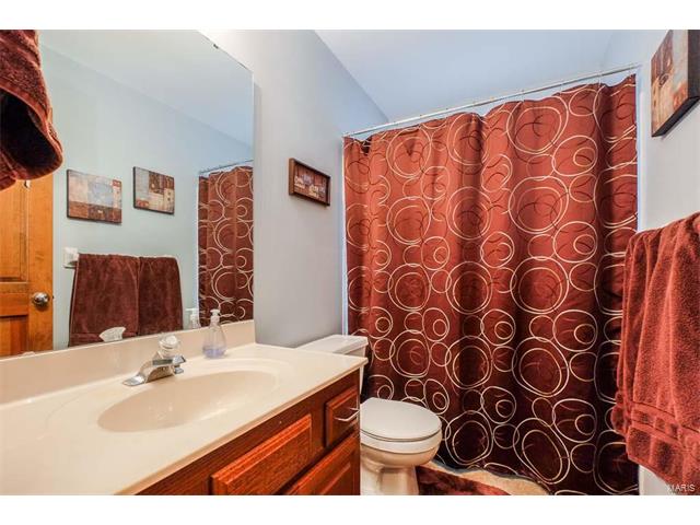 927 Hanna Valley Estates Dr, Ballwin, MO 63021 photo 21
