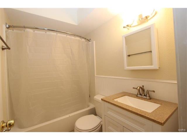 211 Allen, O'fallon, MO 63366 photo 10