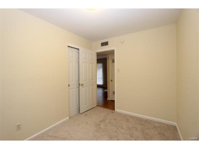 211 Allen, O'fallon, MO 63366 photo 8