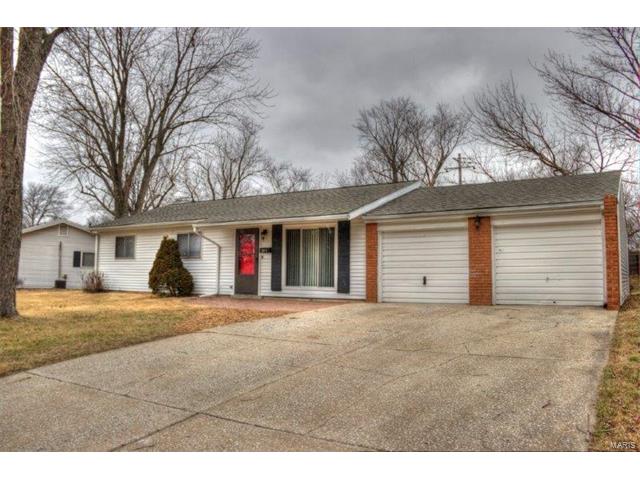 211 Allen, O'fallon, MO 63366 photo 1