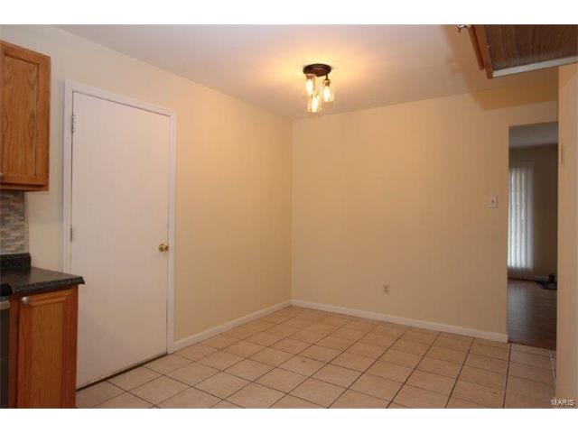 211 Allen, O'fallon, MO 63366 photo 7