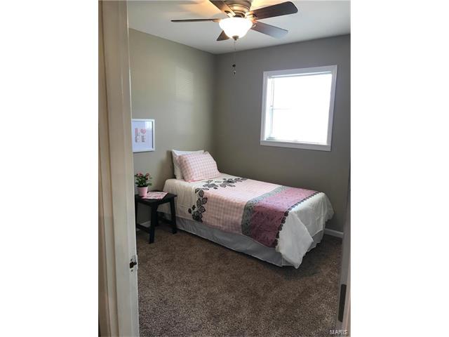 415 Prince David Dr, O'fallon, MO 63366 photo 12