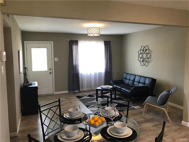 415 Prince David Dr, O'fallon, MO 63366 photo 4