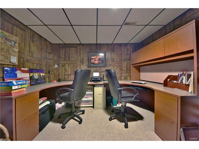 810 Red Oak Ln, O'fallon, MO 63366 photo 24