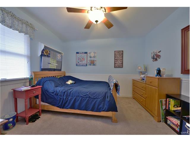 810 Red Oak Ln, O'fallon, MO 63366 photo 18