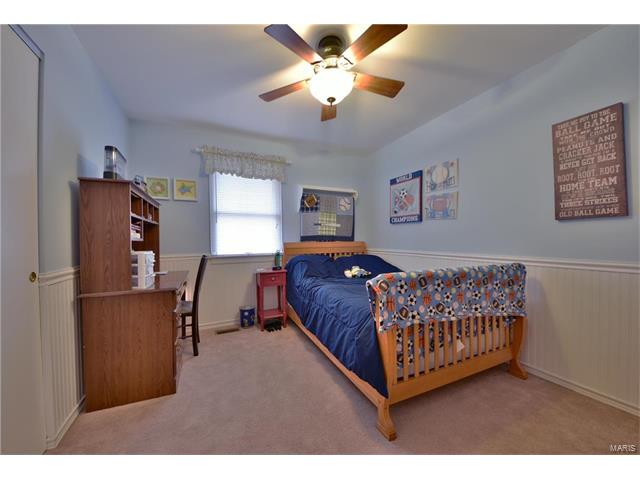 810 Red Oak Ln, O'fallon, MO 63366 photo 17