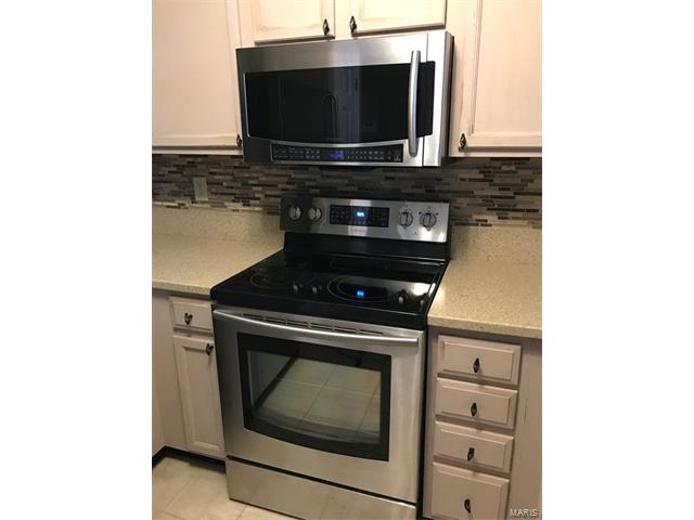 310 Tyndale, O'fallon, MO 63366 photo 7