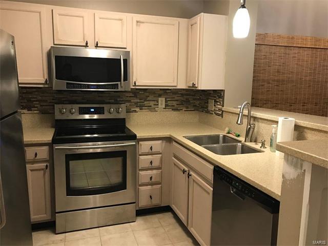 310 Tyndale, O'fallon, MO 63366 photo 3