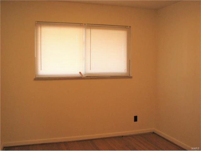 9012 Link, Saint Louis, MO 63114 photo 9