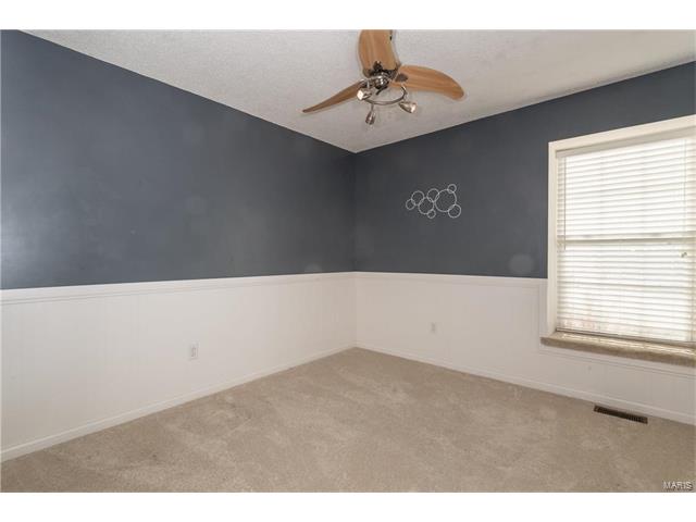 339 Charlottesville Dr, Saint Charles, MO 63304 photo 15