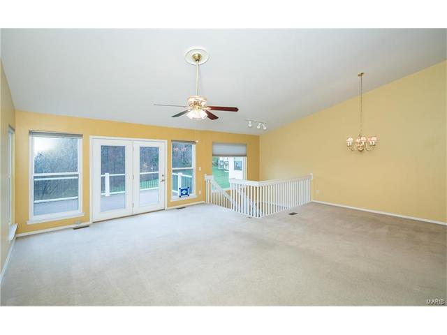 950 Gandolf Way, Eureka, MO 63025 photo 10