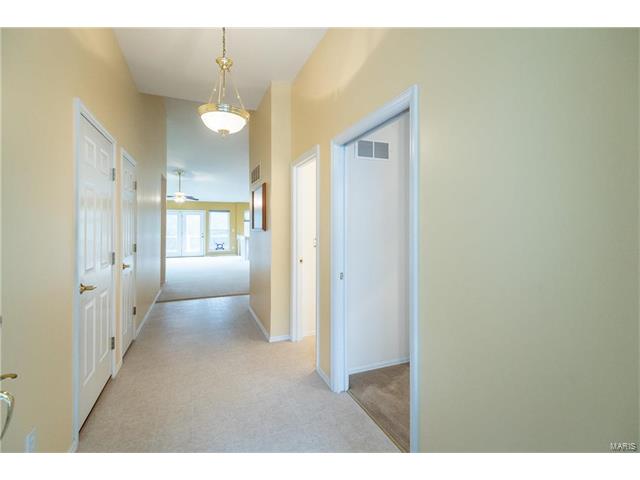 950 Gandolf Way, Eureka, MO 63025 photo 3