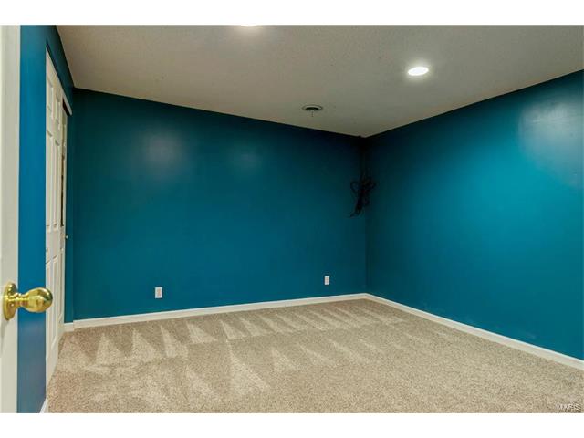 6321 Long Timber Dr, O'fallon, MO 63368 photo 23