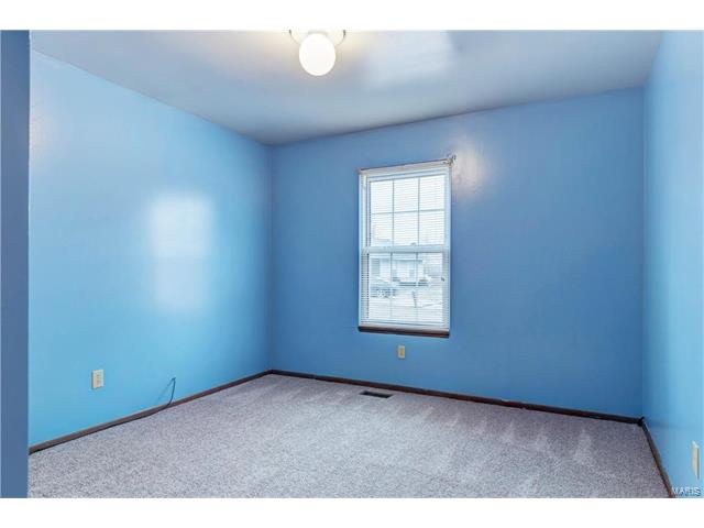 6321 Long Timber Dr, O'fallon, MO 63368 photo 13