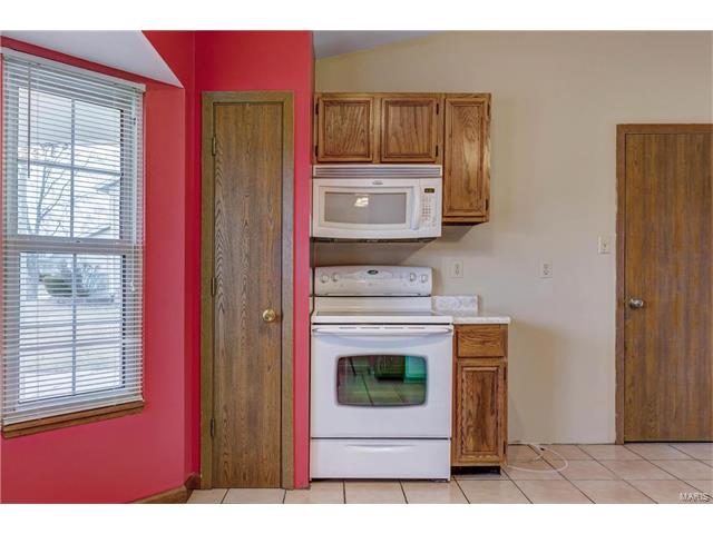 6321 Long Timber Dr, O'fallon, MO 63368 photo 6