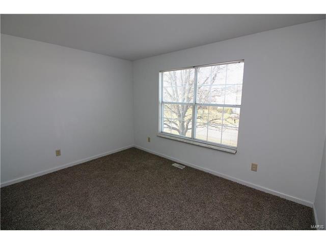 18 Redhead Ln, O'fallon, MO 63368 photo 8