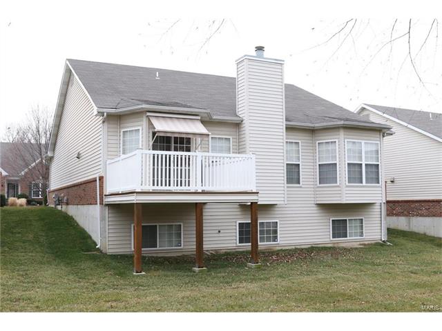 14 Eagle Bluff Ln, Saint Charles, MO 63303 photo 28