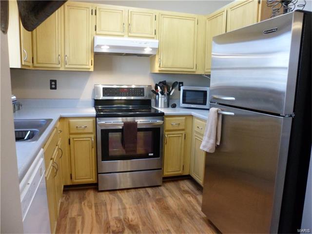621 Durango Dr, O'fallon, MO 63368 photo 14