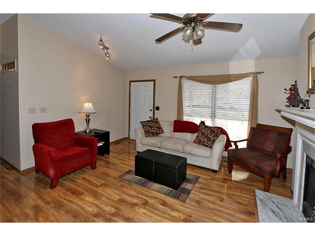 621 Durango Dr, O'fallon, MO 63368 photo 12
