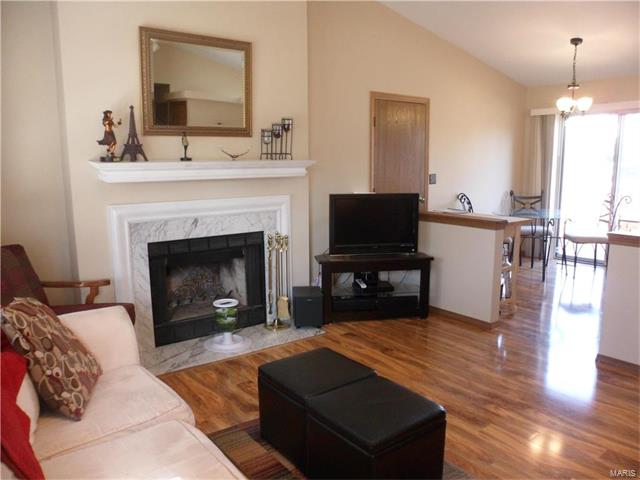 621 Durango Dr, O'fallon, MO 63368 photo 10