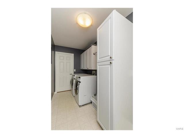9028 Harvest Run Dr, O'fallon, MO 63368 photo 32