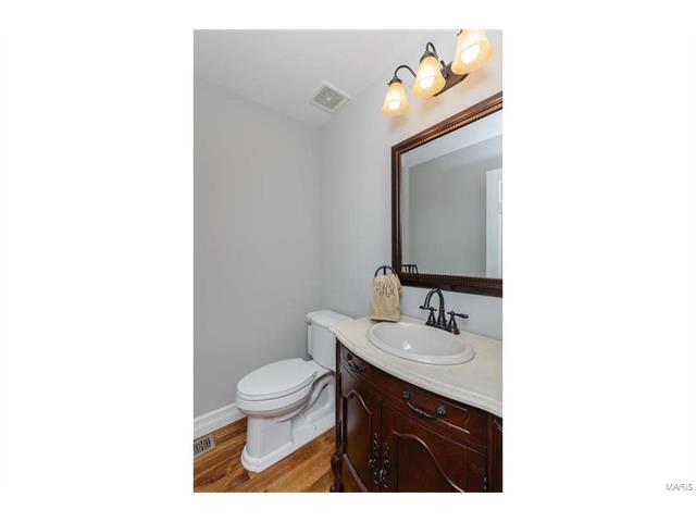 9028 Harvest Run Dr, O'fallon, MO 63368 photo 19