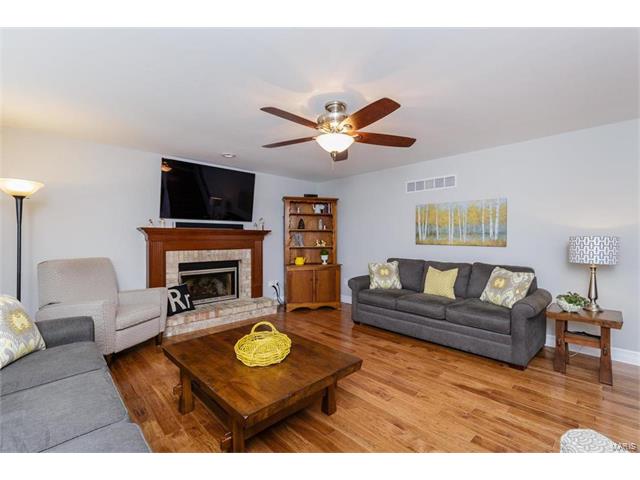 9028 Harvest Run Dr, O'fallon, MO 63368 photo 11