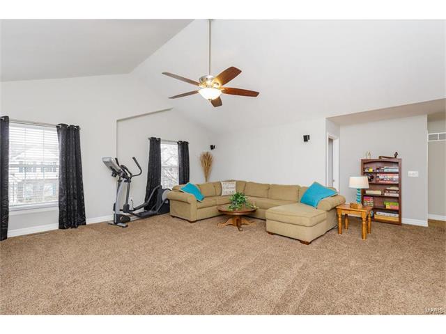 9028 Harvest Run Dr, O'fallon, MO 63368 photo 21