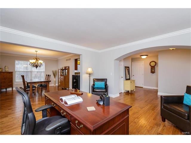 9028 Harvest Run Dr, O'fallon, MO 63368 photo 4