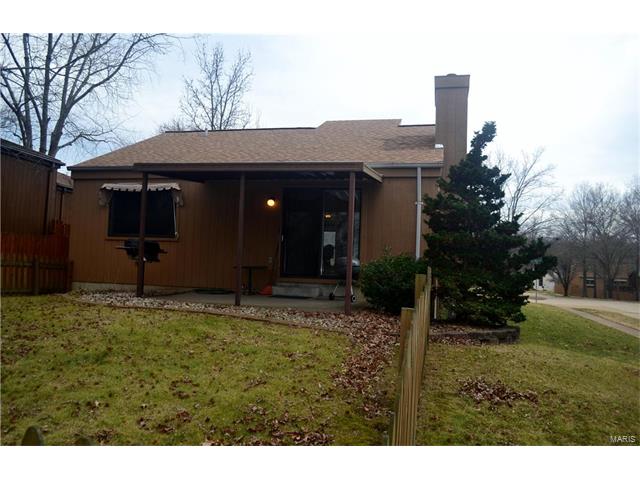 970 Imperial Pt, Ballwin, MO 63021 photo 24